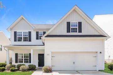 8427 Paw Valley Ln Charlotte, NC 28214